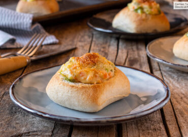 Panecillos rellenos de verduras, receta fácil y original para salir de la rutina