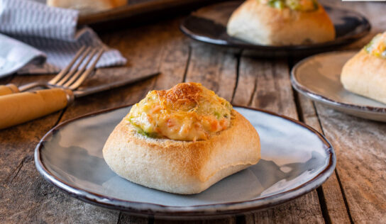 Panecillos rellenos de verduras, receta fácil y original para salir de la rutina