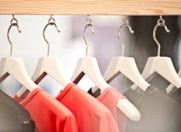 ¿Cuántas prendas de ropa debes tener en el armario?