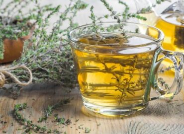 Té de miel con romero, conoce los beneficios de esta infusión para la gripa y prepáralo fácilmente