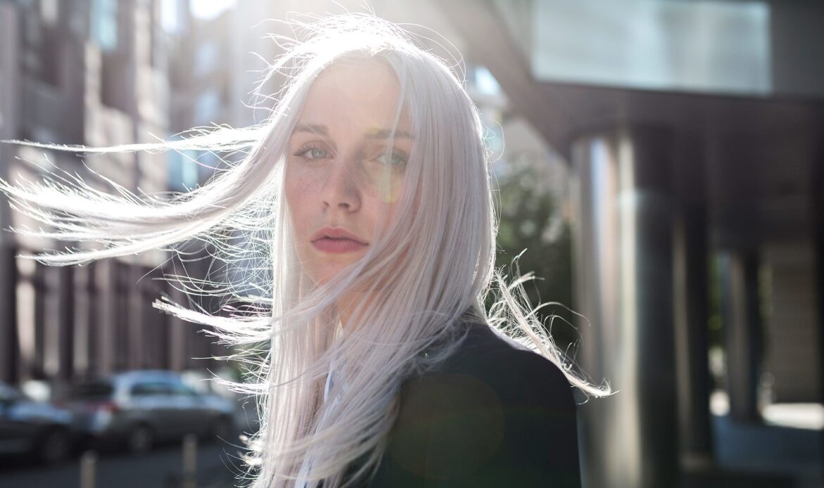 5 acondicionadores morados para matizar las canas en casa y eliminar su color amarillo