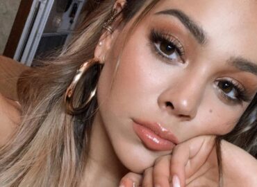 Danna Paola y sus colores de sombras que te inspirarán a maquillarte esta temporada