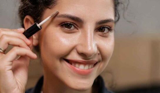 Haz tu propio jabón para cejas con 2 ingredientes