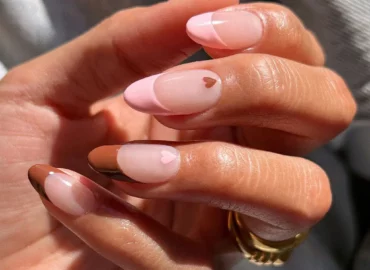 Las manicuras de tendencia más bonitas para celebrar San Valentín