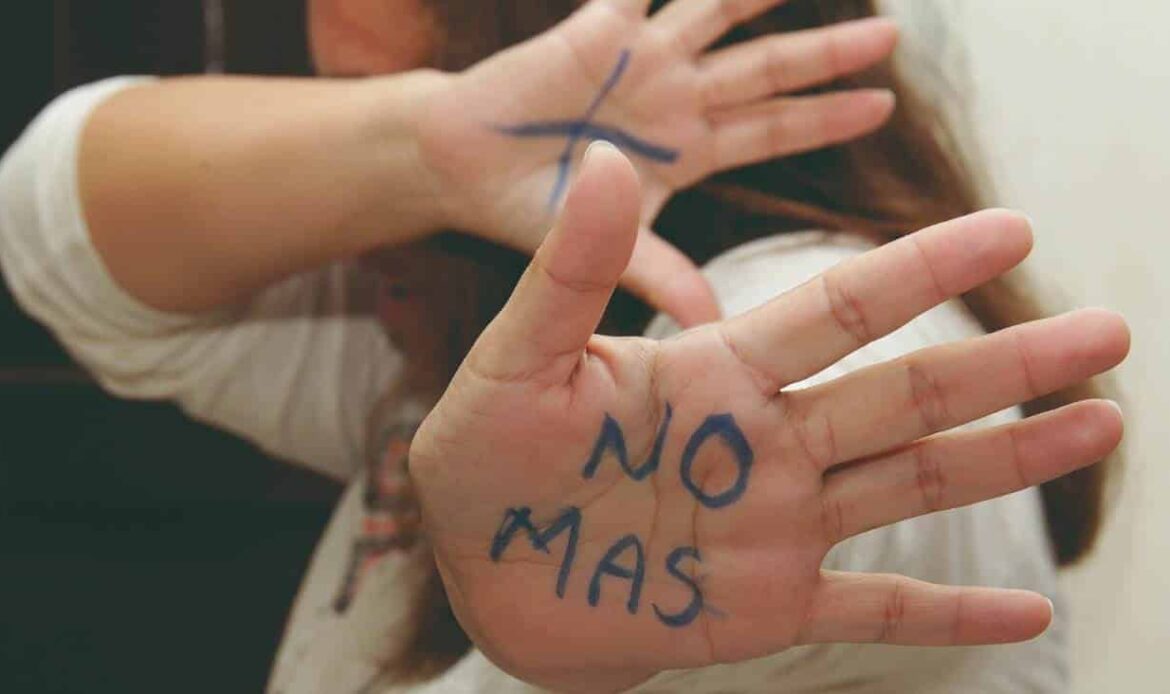 Instala NL mesa contra la violencia femenil