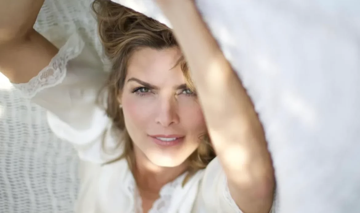 Montserrat Oliver y sus secretos de belleza que le dejan una piel hermosa